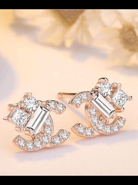 Rose Gold Crystal Double-CC Stud Earrings - Luxury Sparkle Nwot